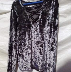 Felt Hollister Shirt